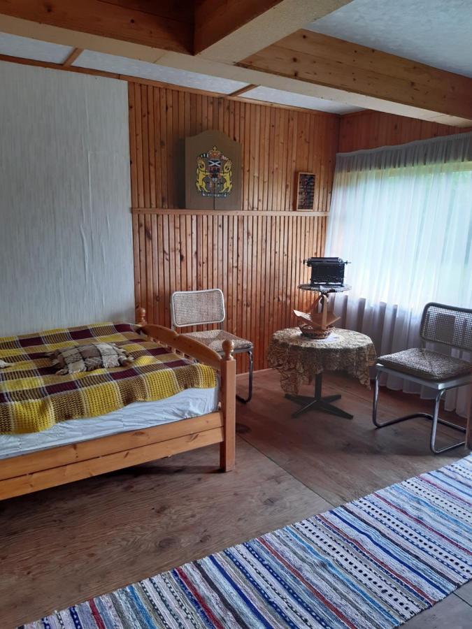 Brivdienu Lauku Maja Budnieki Akmendziras Exterior foto